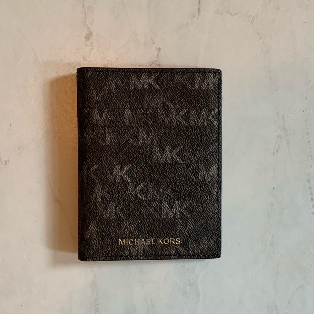Michael Kors Passport Wallet